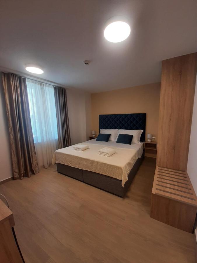 Sangulin Palace V Biograd Na Moru Bagian luar foto