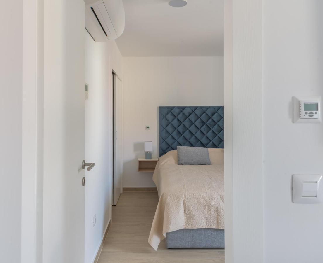 Sangulin Palace V Biograd Na Moru Bagian luar foto