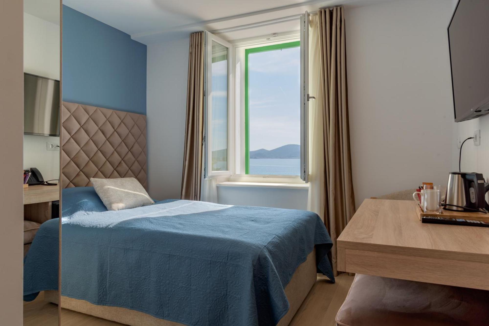 Sangulin Palace V Biograd Na Moru Bagian luar foto